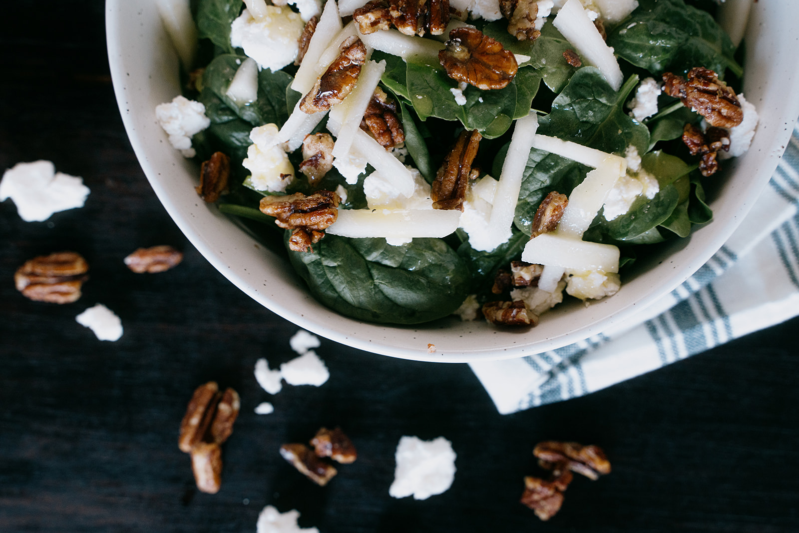 Candied Pecan & Goat Cheese Salad